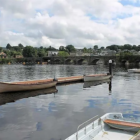 Bed & Breakfast Blossom Hill Killaloe